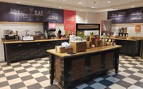 Hampton Inn & Suites Palestine